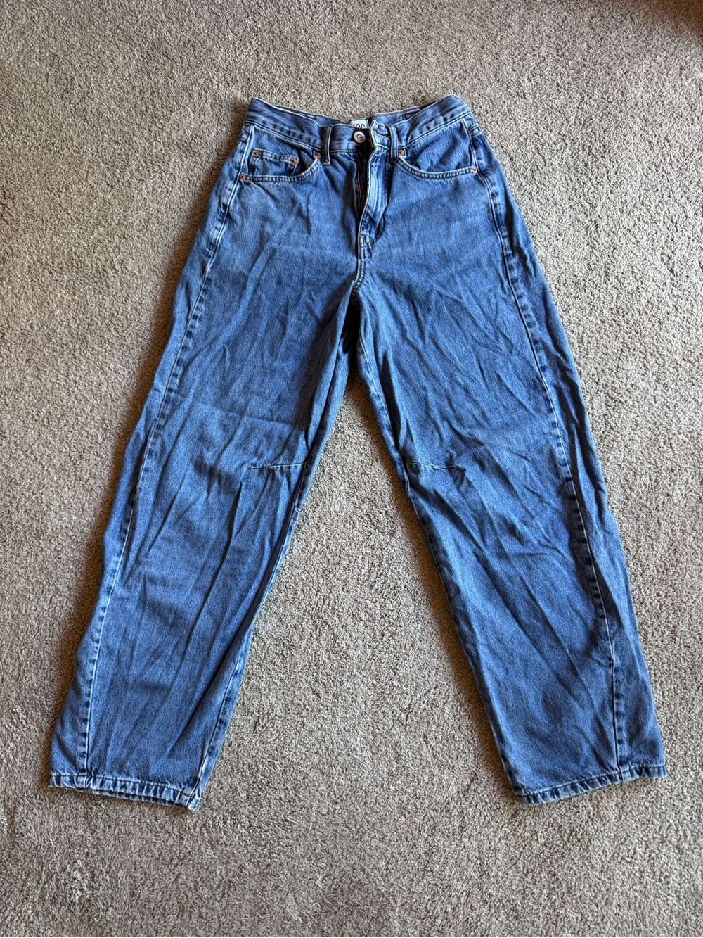 BDG Women's Relaxed Fit Jeans in Blue Denim